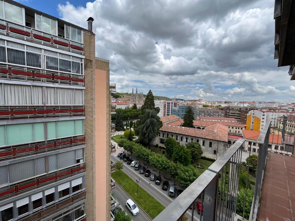 Atuaire Home Gran Apartamento Con Vistas A La Catedral De Burgos Exterior photo